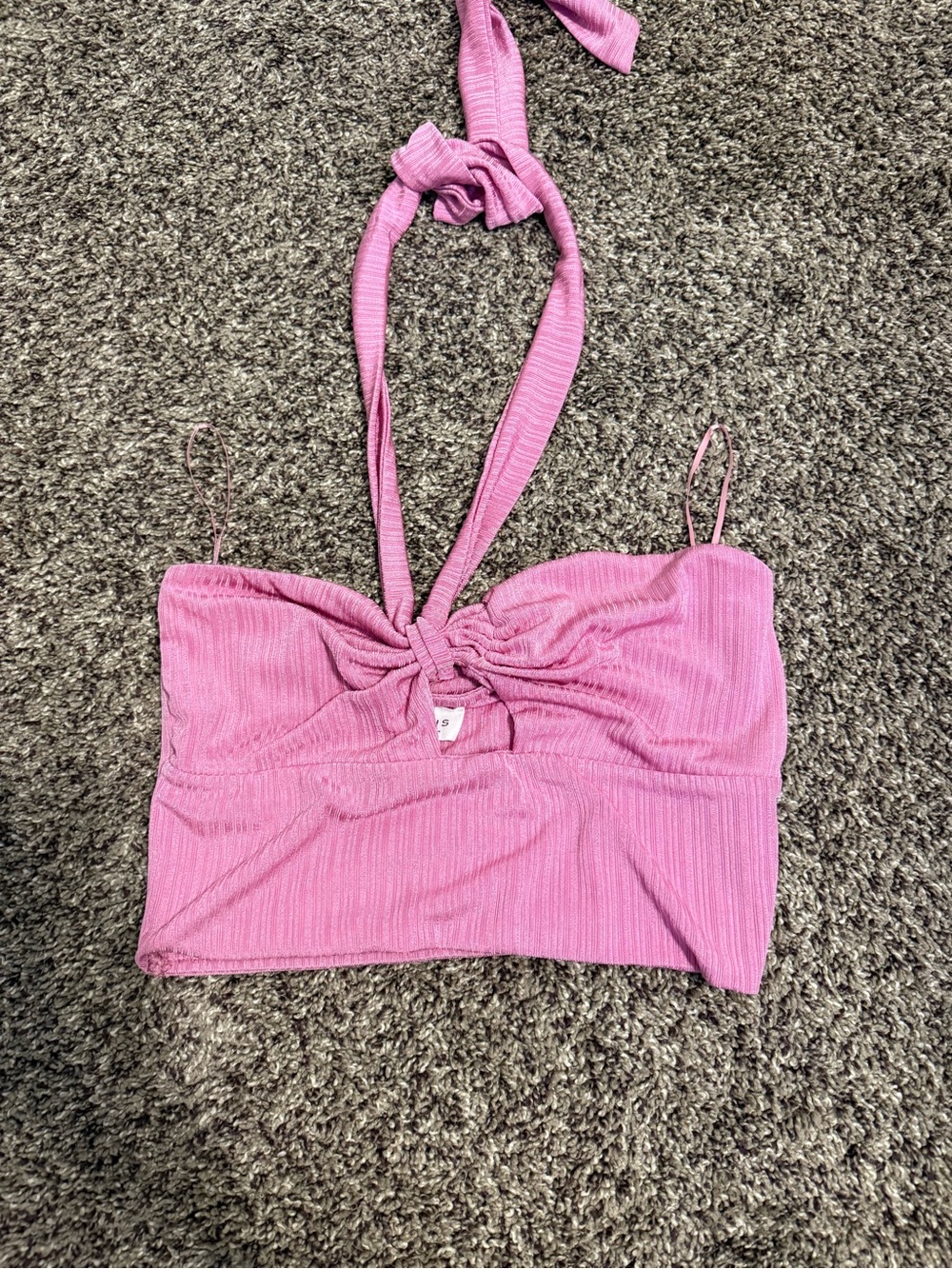 Le Lis Pink Ribbed Halter Crop Top